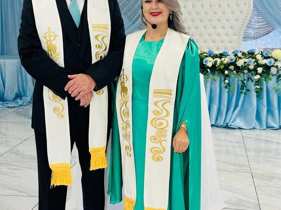 Elegir el Oficiante Ideal: Cómo Crear una Ceremonia Memorable